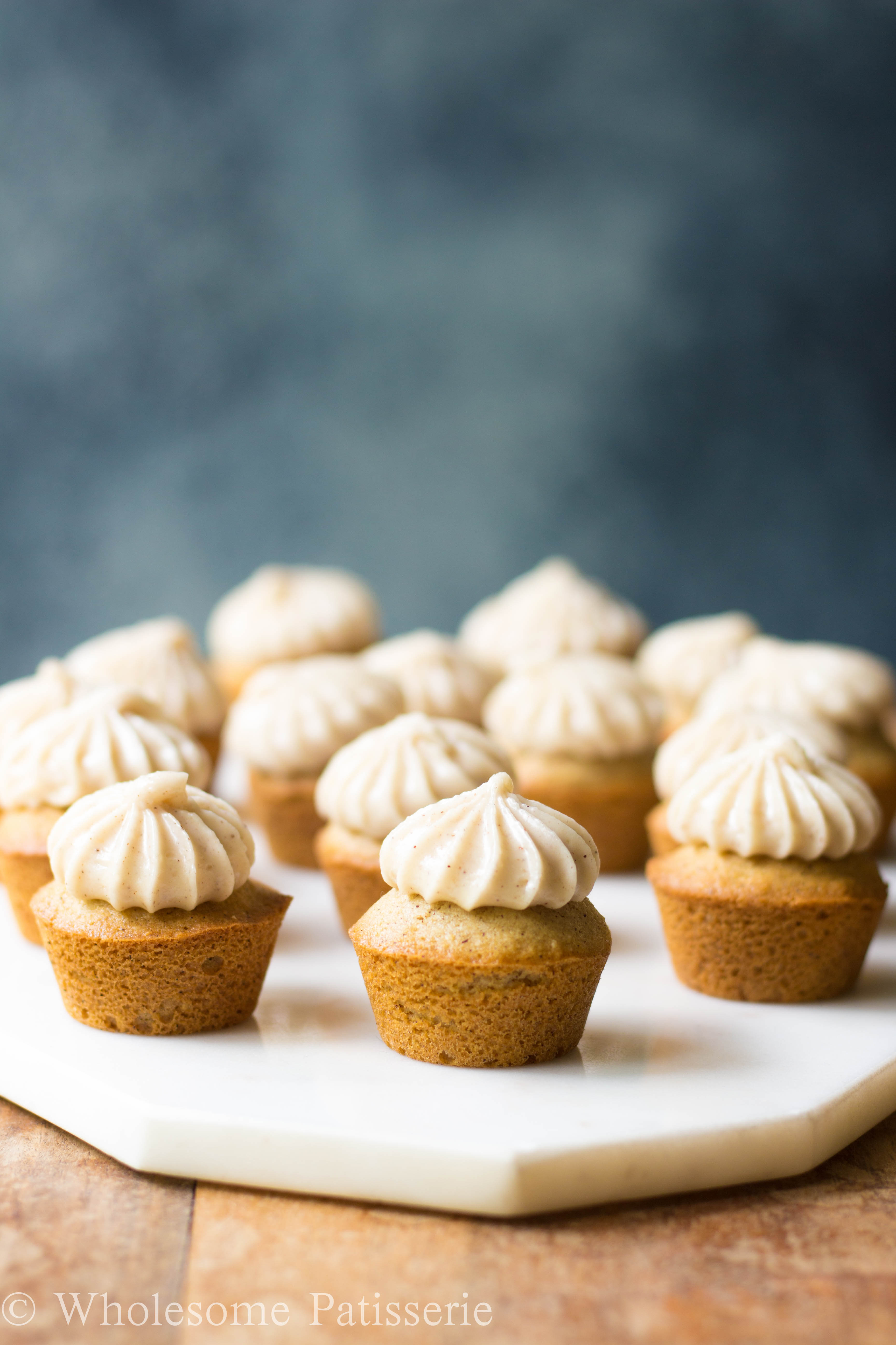 GLUTEN-FREE-cupcake-recipe-honey-cupcakes-vegetarian-DELICIOUS-easy-yummy-cupcakes-cinnamon-mini-cupcakes-wholesome-patisserie-baking