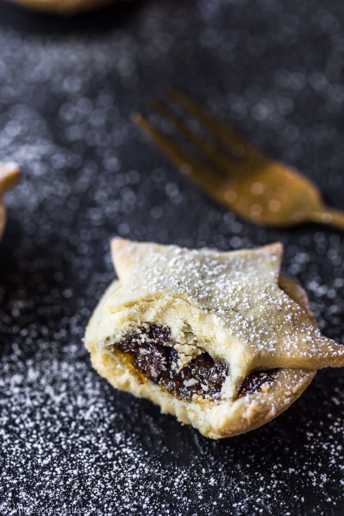 gluten-free-fruit-mince-pies-christmas-delicious-baking-festive-healthy-family-pastry