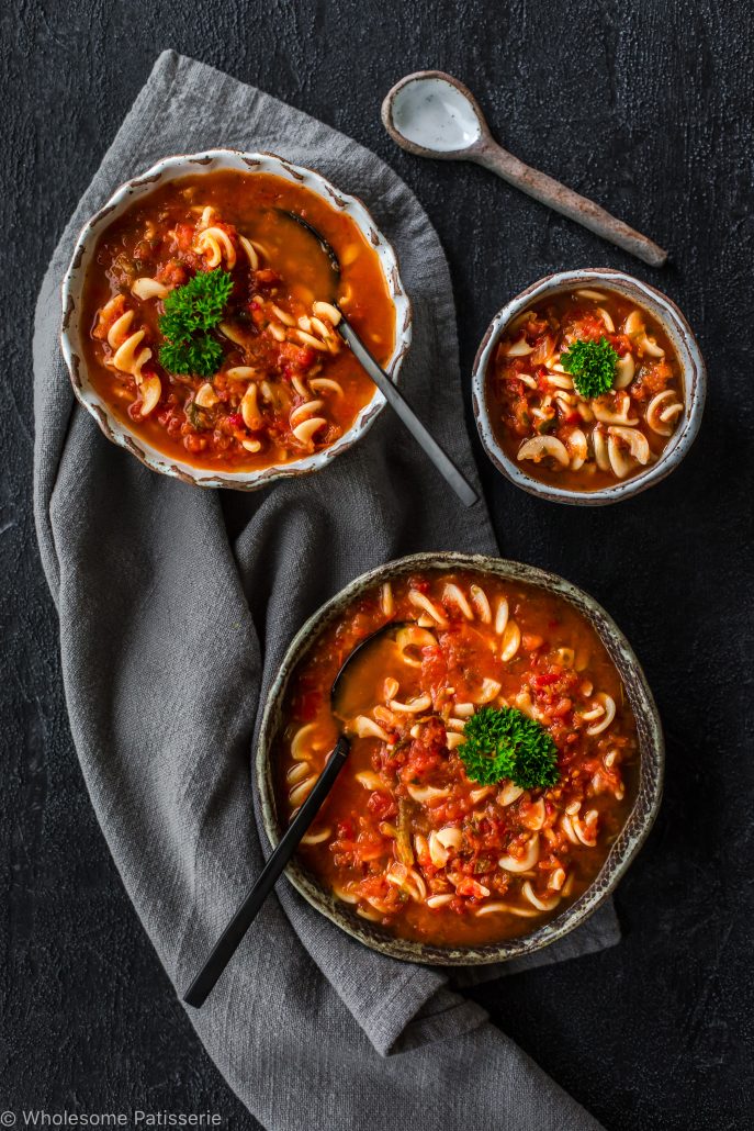 roasted-tomato-soup-tomato-pasta-soup-winter-vegetable-vegan-easy-family-dinner-entree