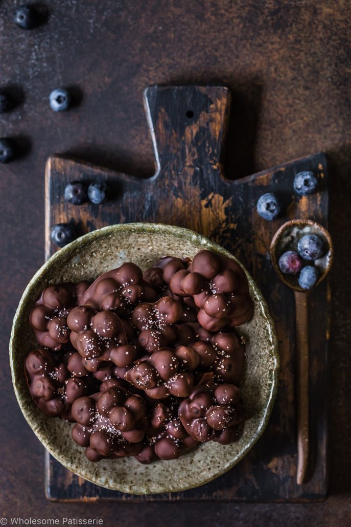 chocolate-blueberry-clusters-delicious-vegetarian-gluten-free-easy-2-ingredients