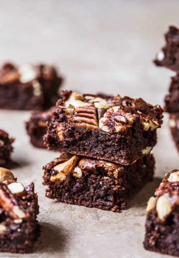 nutty-chocolate-brownies-easy-chocolate-brownies-gluten-free-chocolate-brownies-gooey-chocolate-brownies-dark-chocolate-brownies-simple