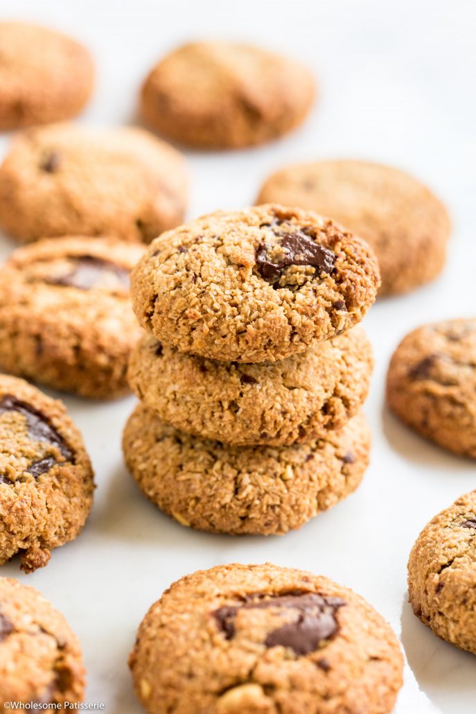Cashew-chocolate-chunk-cookies-easy-1-bowl-5-ingredients-delicious-snack-healthy-3