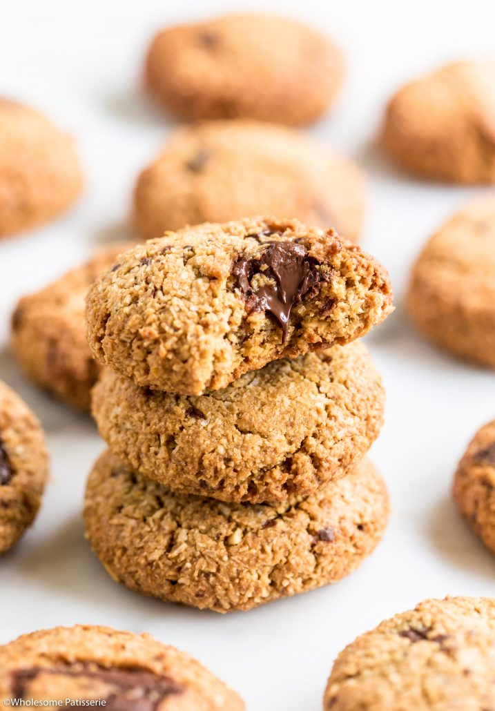 Cashew-chocolate-chunk-cookies-easy-1-bowl-5-ingredients-delicious-snack-healthy-6