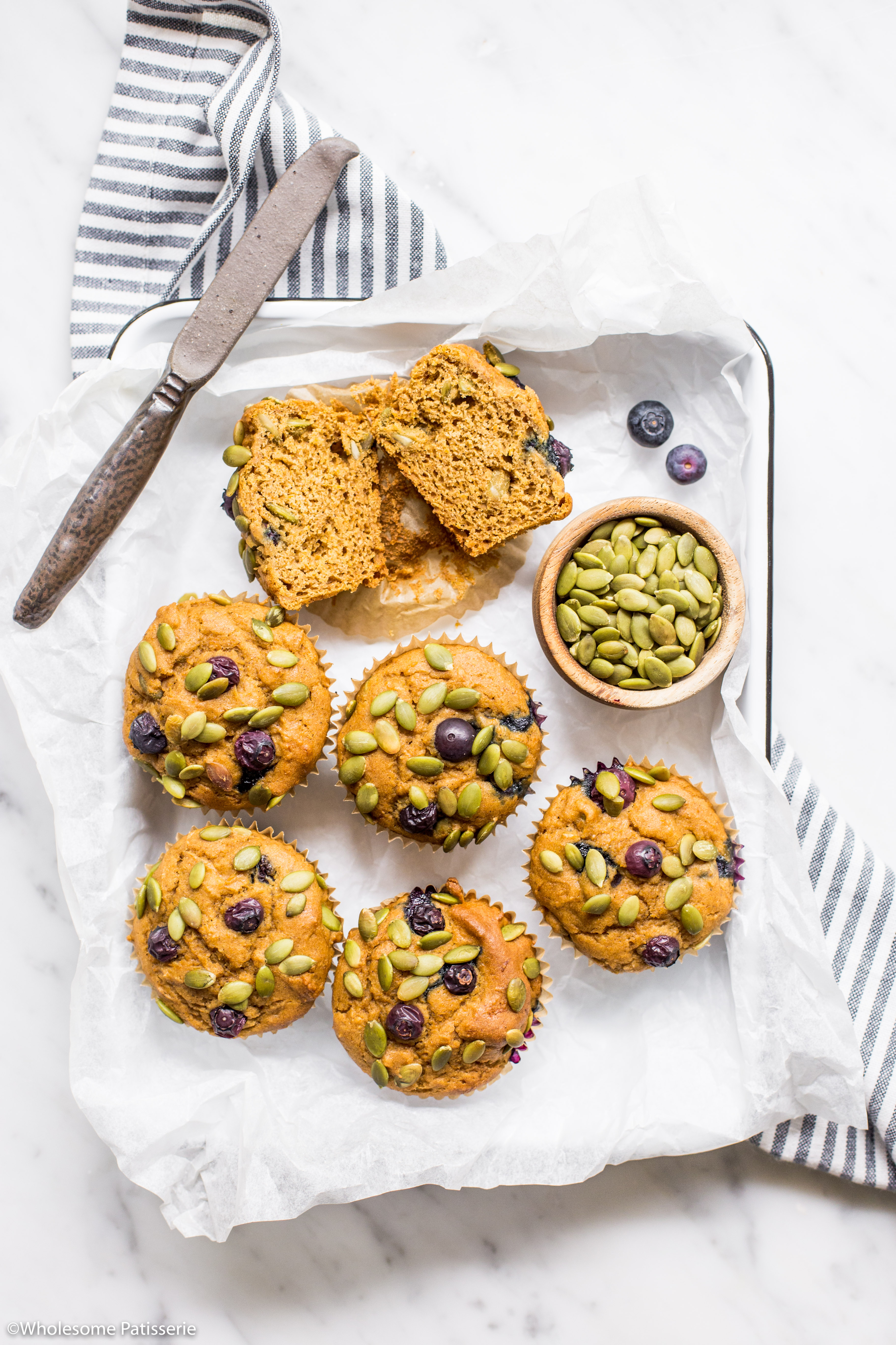 Pumpkin-blueberry-muffins-gluten-free-muffins-baking-easy-simple-quick-breakfast-muffins-homemasde