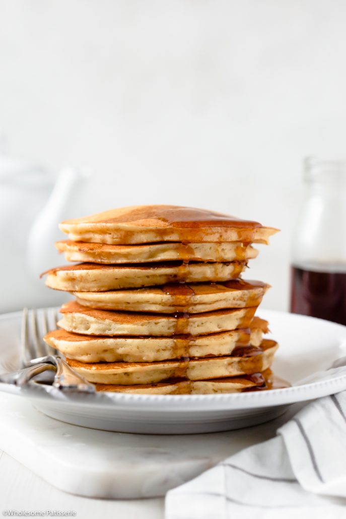Perfect Fluffy Pancakes! A basic pancake recipe that’s created in one bowl and doesn’t lack flavour. Made with 8 simple ingredients, a bowl and fry pan. Infused with flavourful golden butter and plenty of vanilla bean extract to make these homemade pancakes taste amazing.