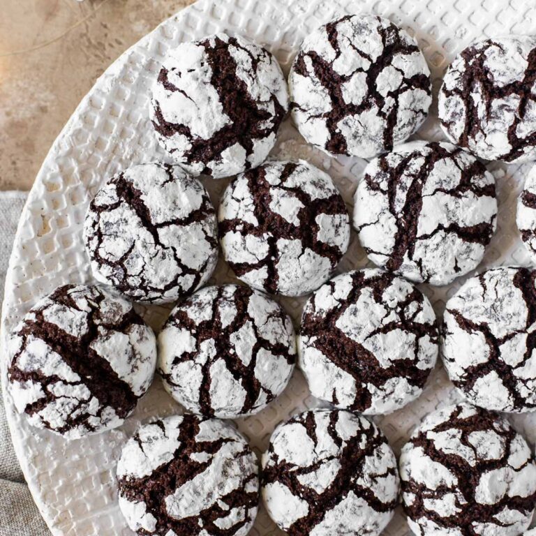 Best Chocolate Crinkle Cookies