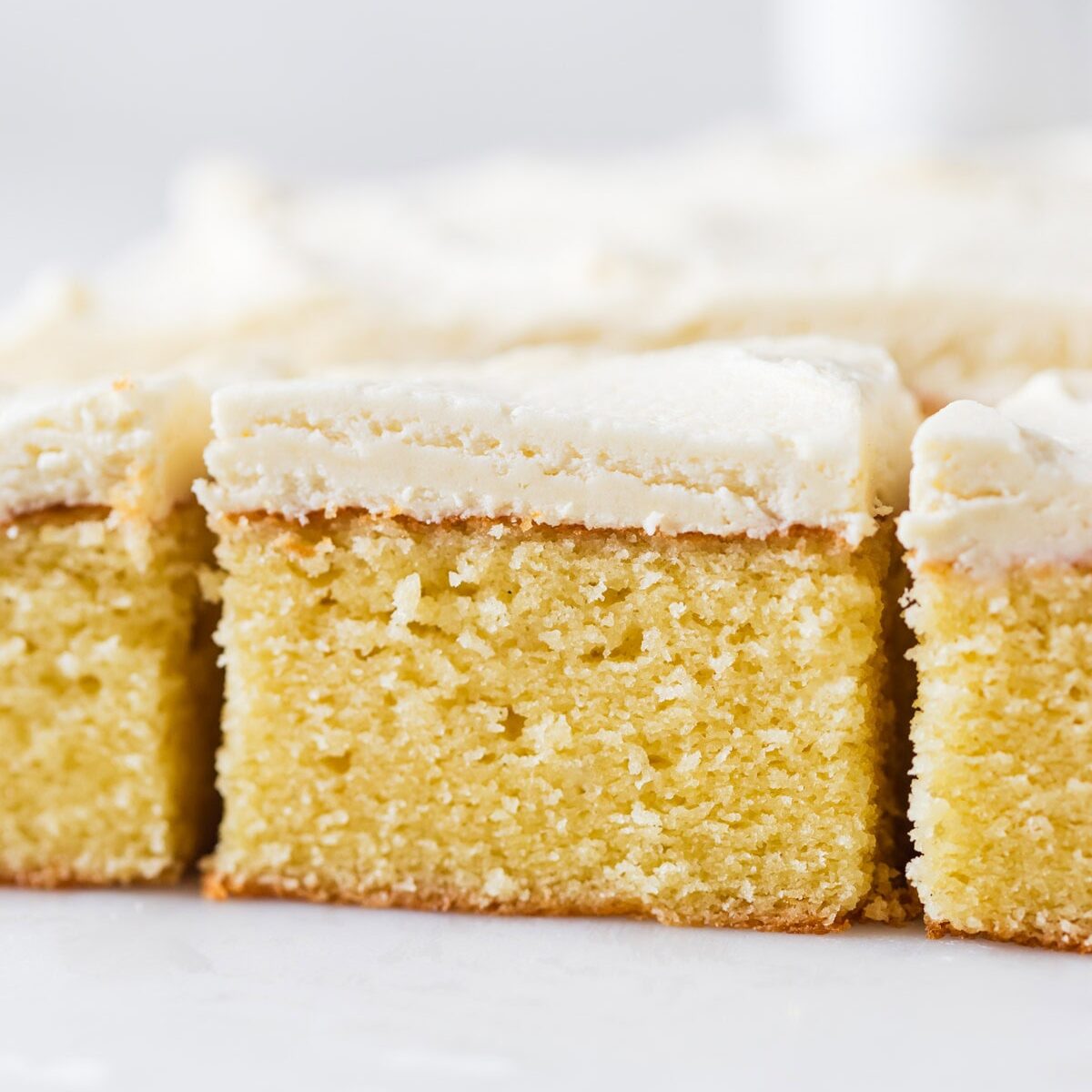 Vanilla cake without milk sliced.